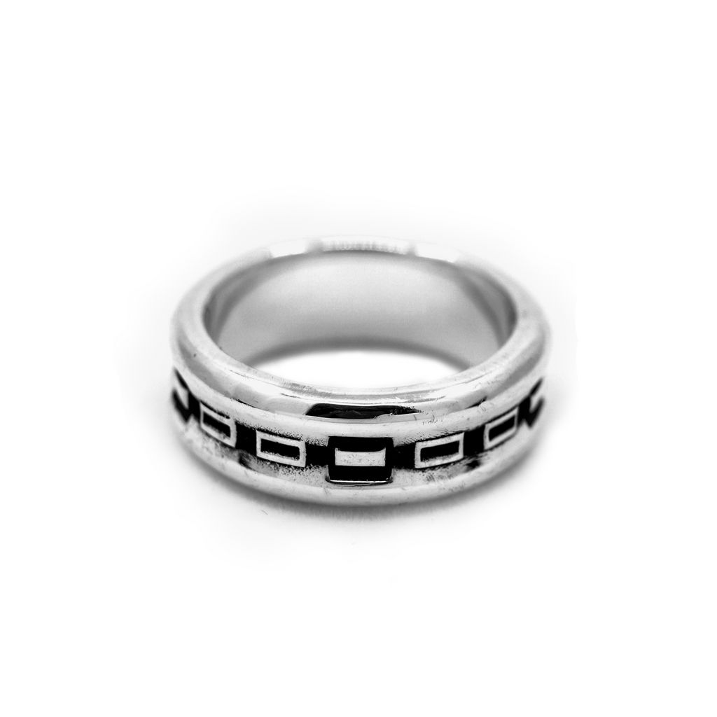 Hiero Ring