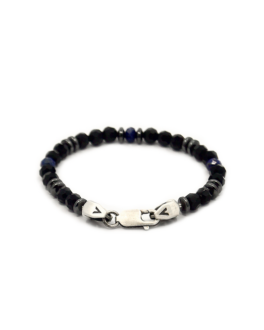 Akute Puncture Bracelet
